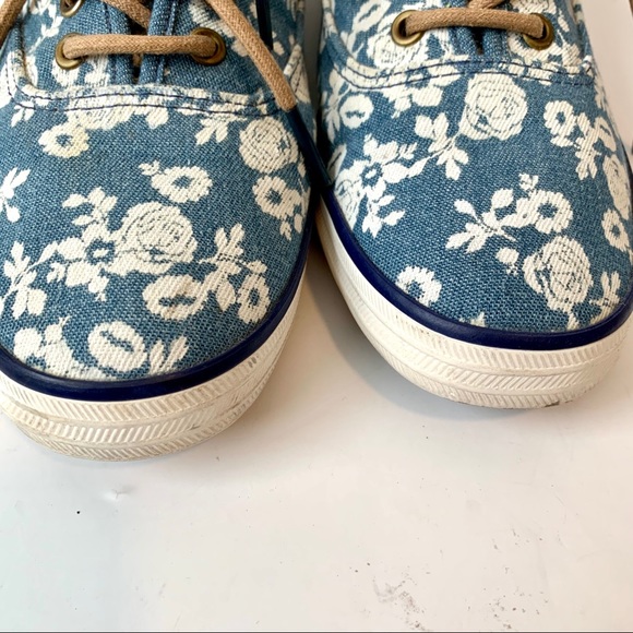 KEDS Blue Denim Floral Lace Up Sneakers—SZ. 6 - Picture 3 of 11